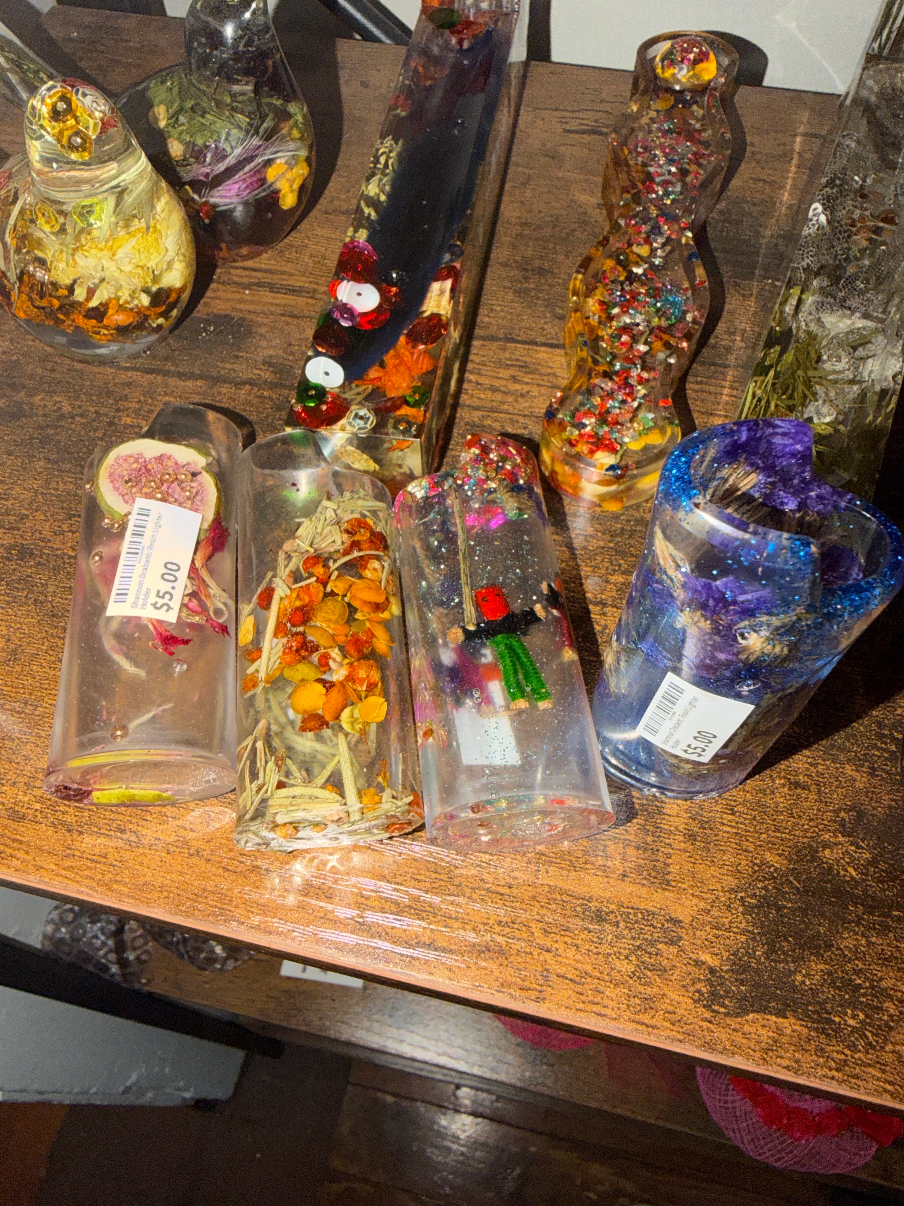 Shannon Drabant: Resin Lighter Holder