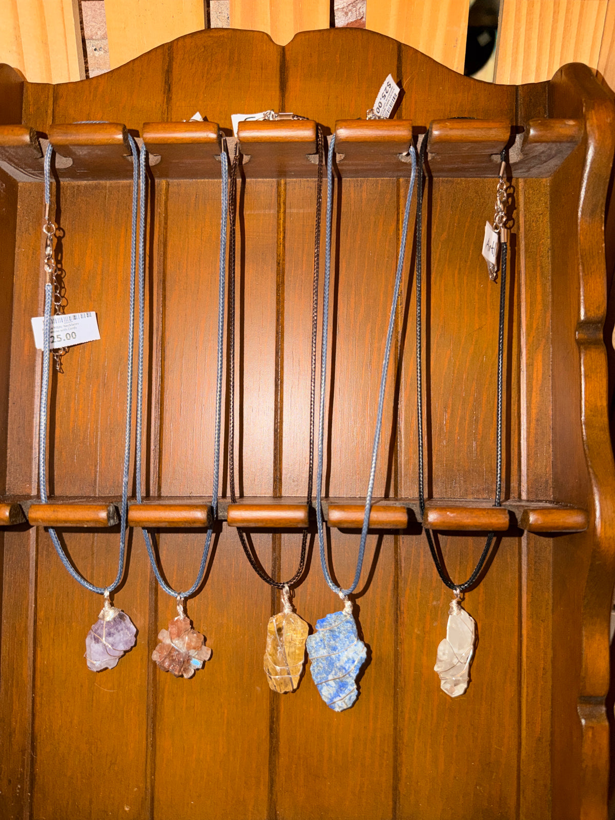 ArtLive M&N: Necklaces Gemstone with Cords