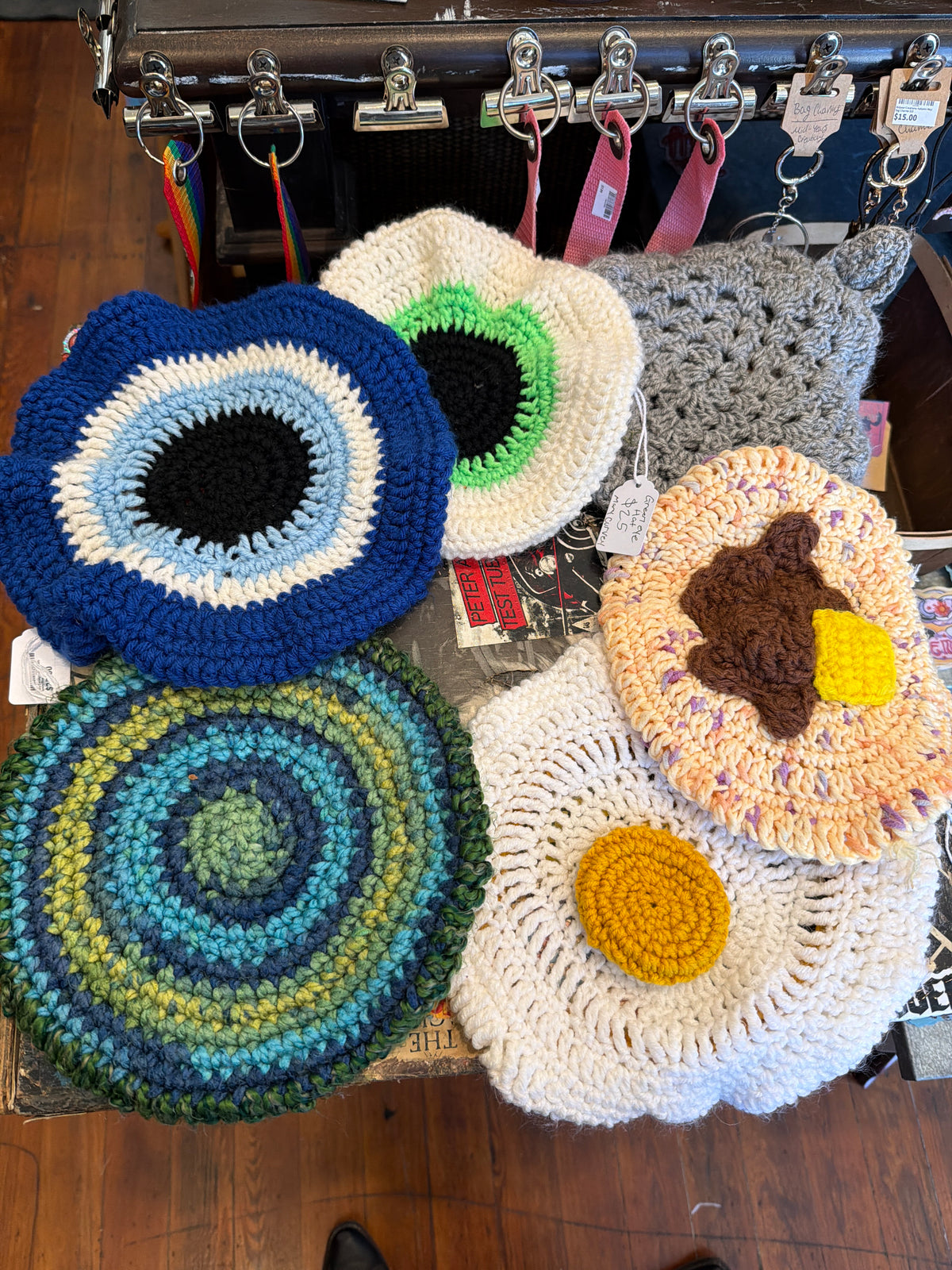 Mary Curvey: Crochet Hats