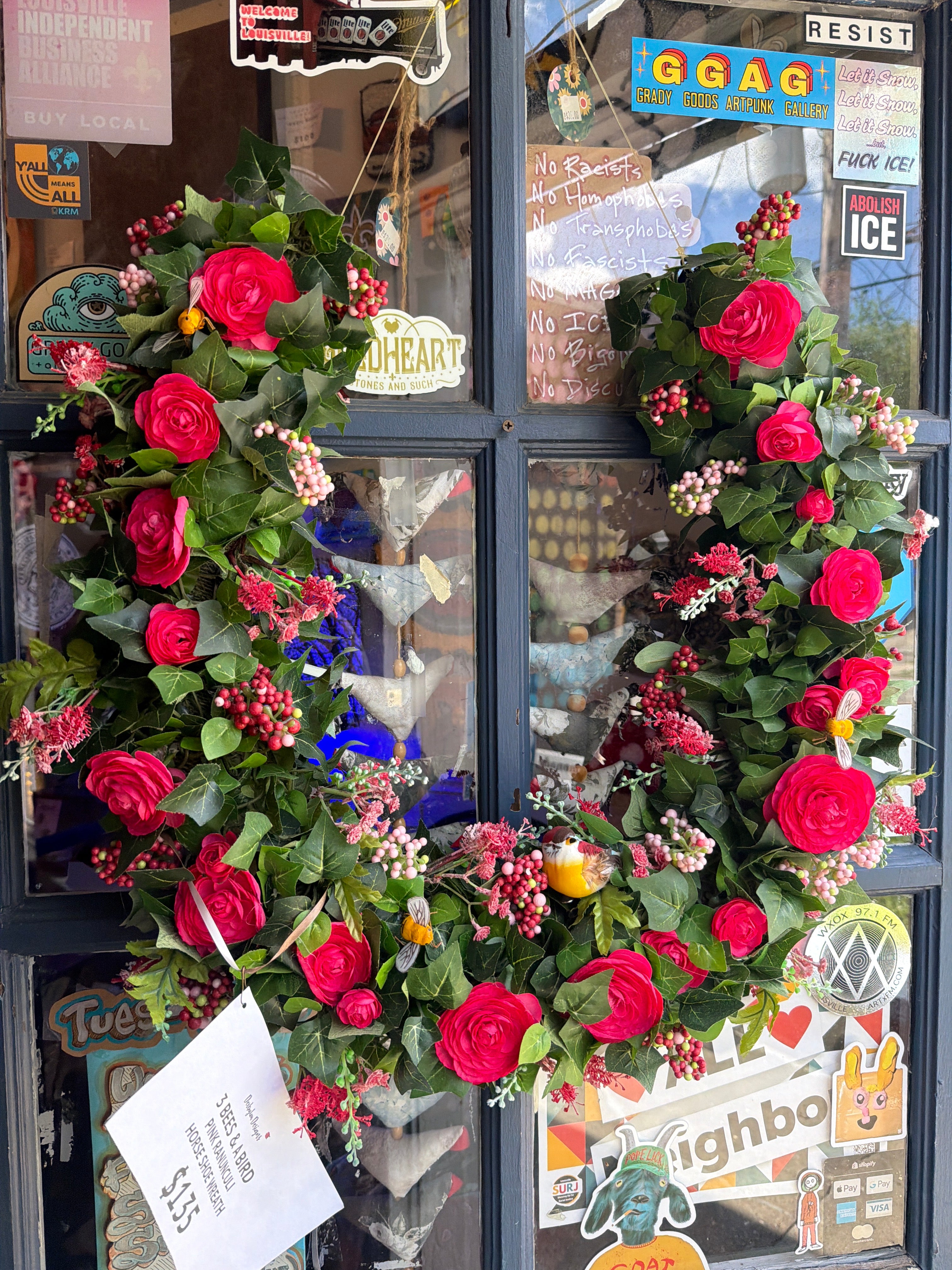 Derbylou Designs: Horse Shoe Wreath