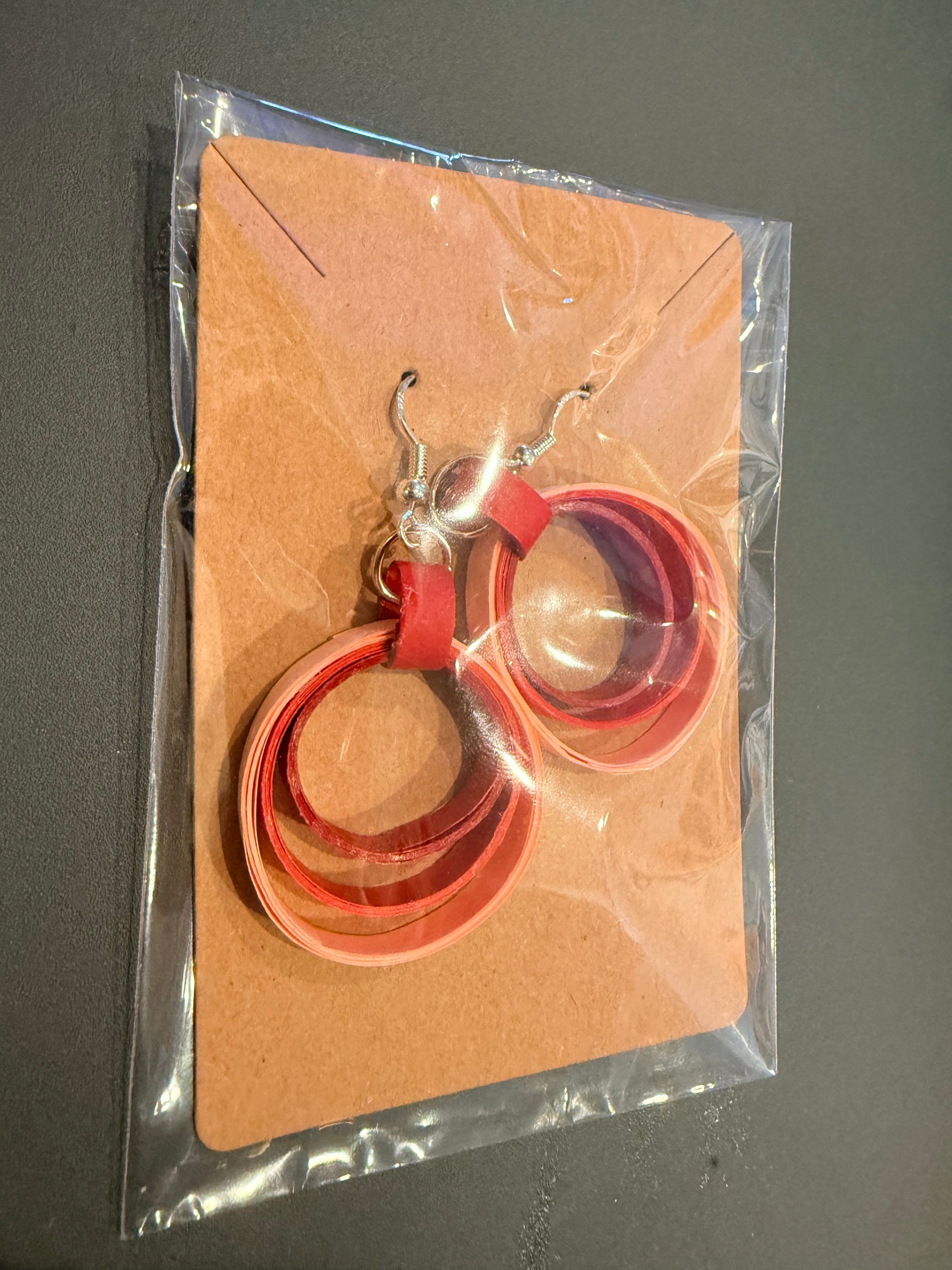 Sara Ferebee: Paper Earrings