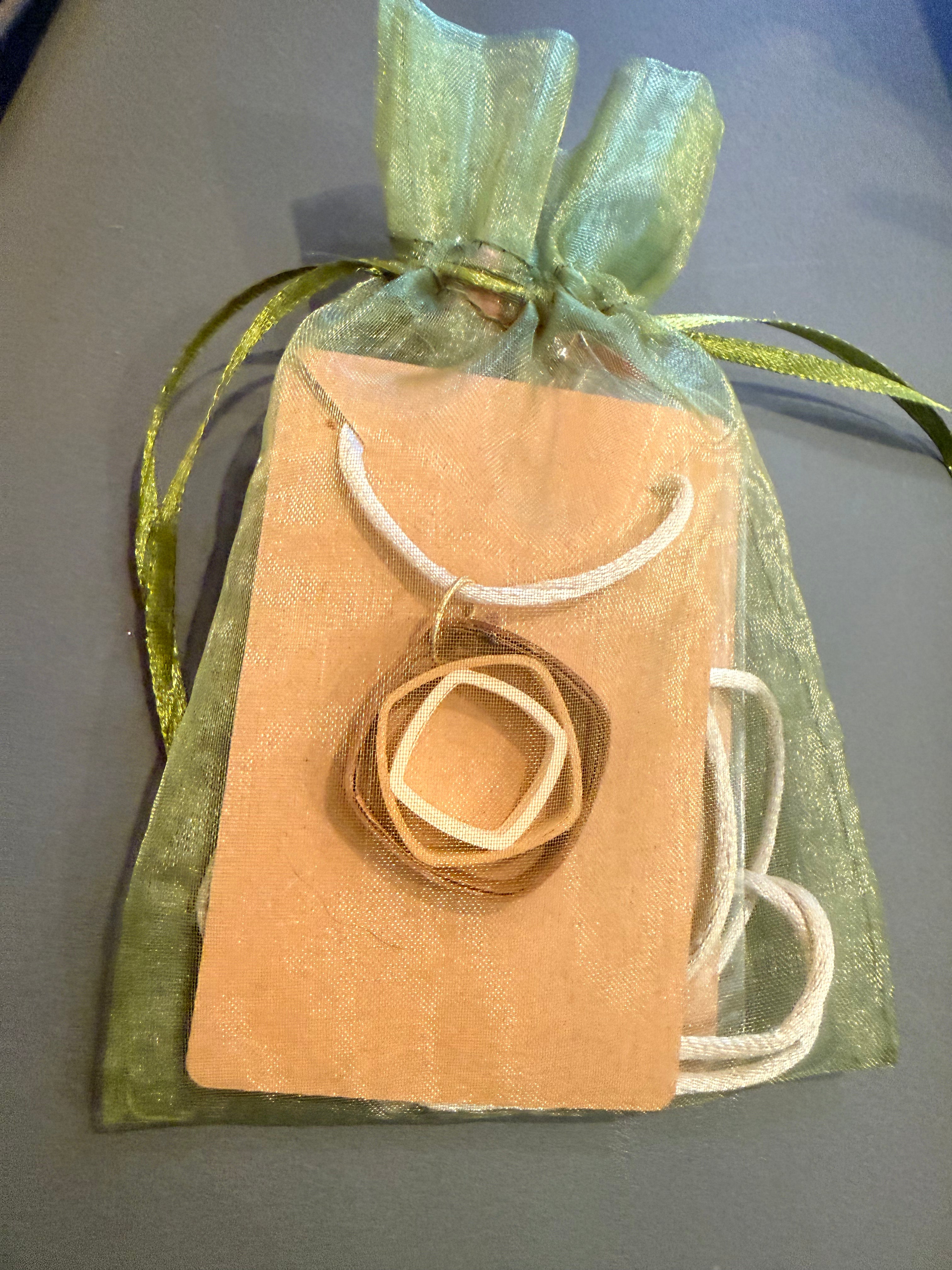 Sara Ferebee: Paper Necklace & Earring Sets