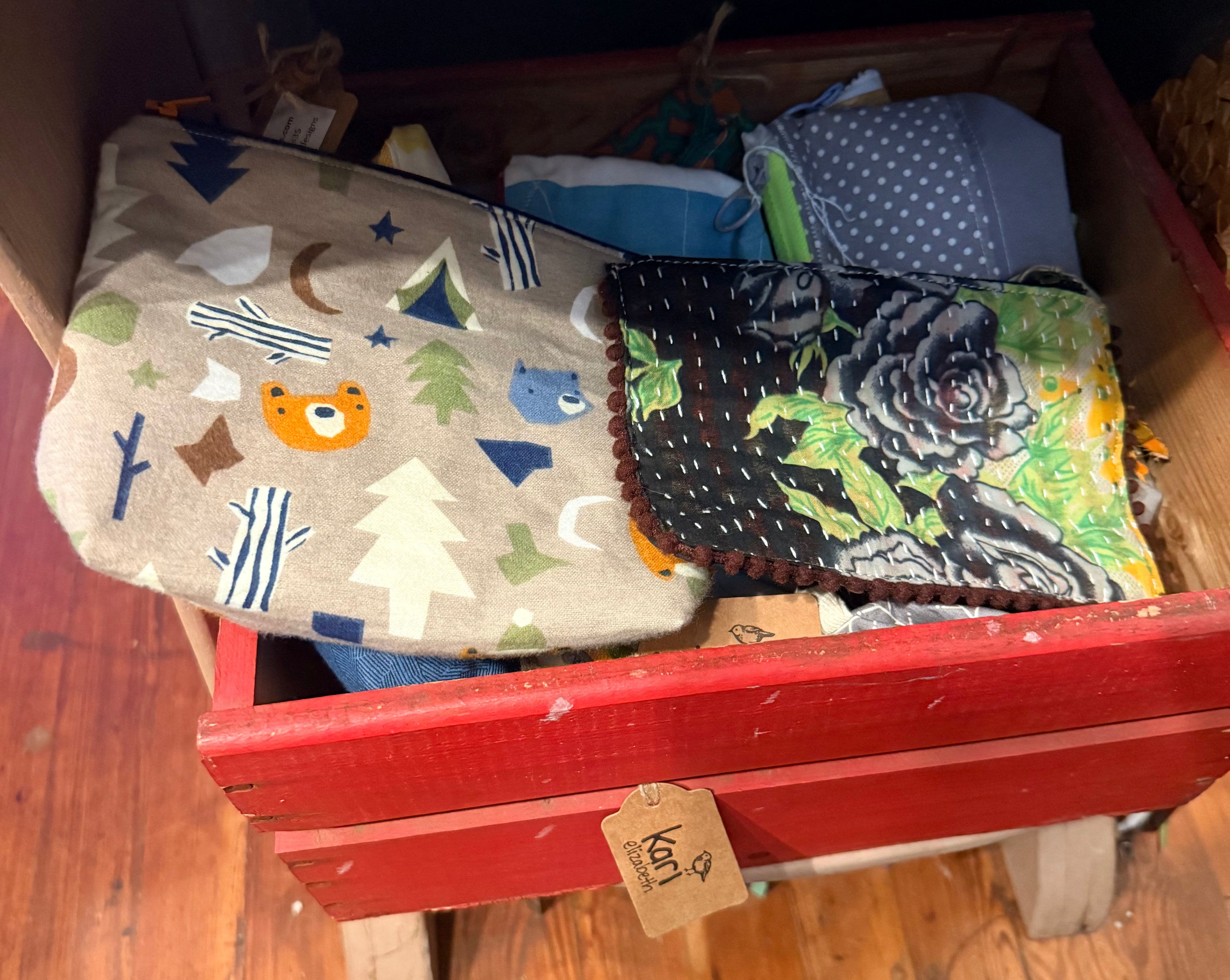 Kari Elizabeth: Hand Sewn Zipper Pouches (Variety of styles/designs)