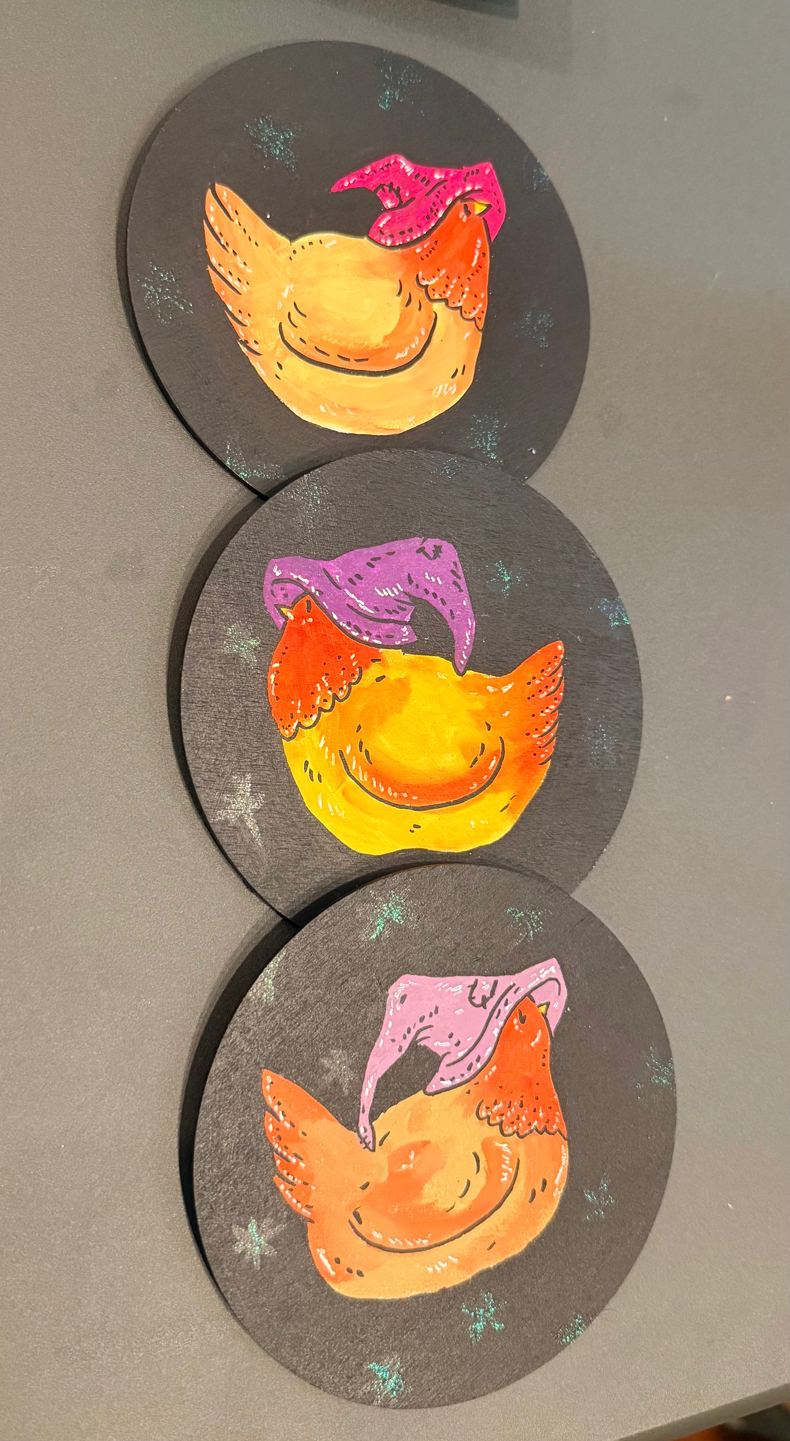 Shelbi Pierce (S.R. Pierce Art): Witch Hens