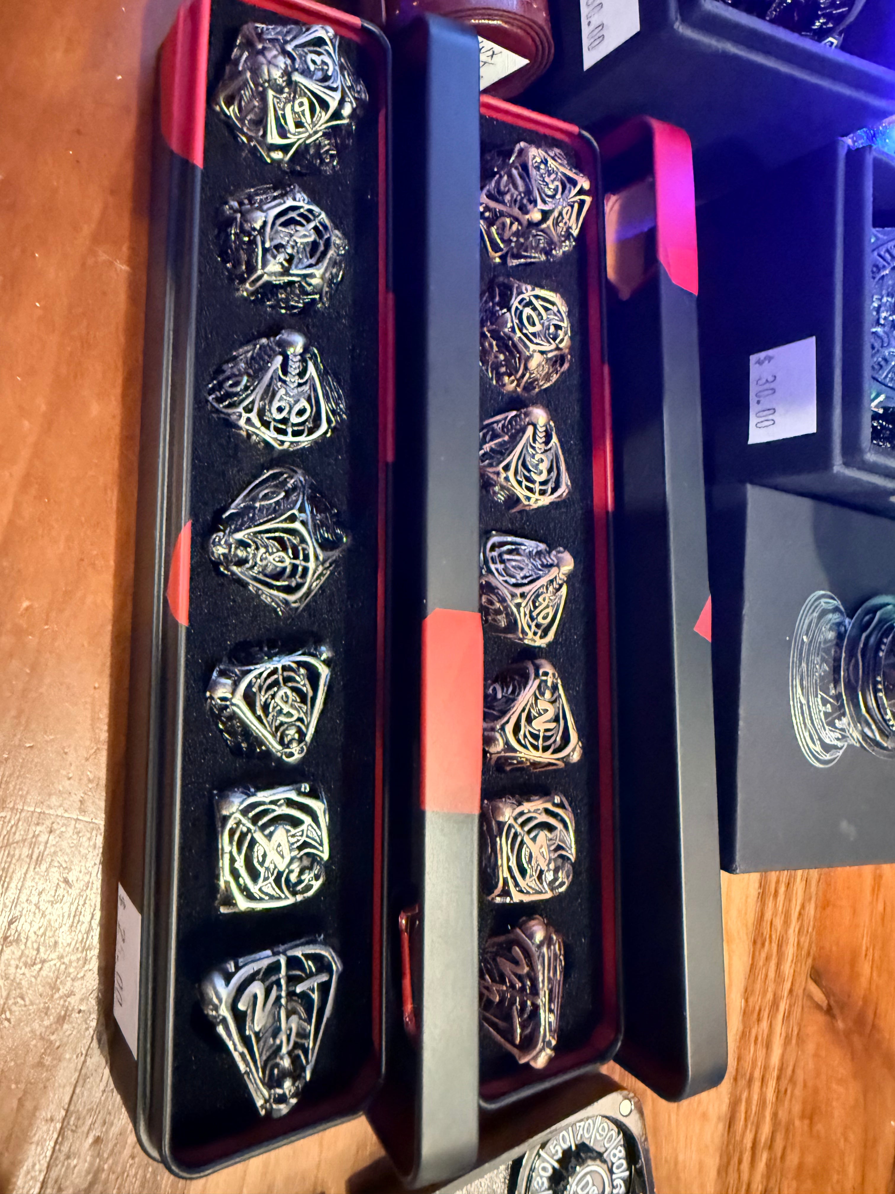 Minx Manx Monks: Metal Dice in Red/Black Metal Case