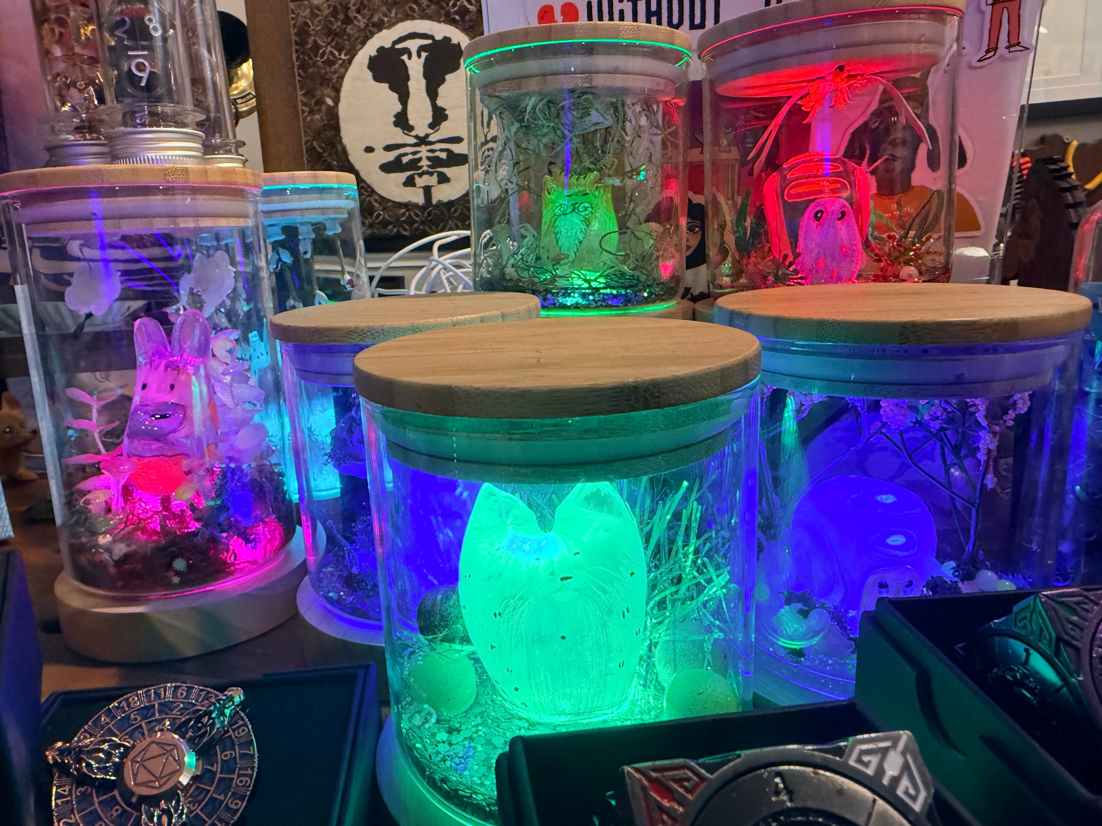 Tiffany Ackerman: Mumples (Mixed Media LED Glass Artwork)