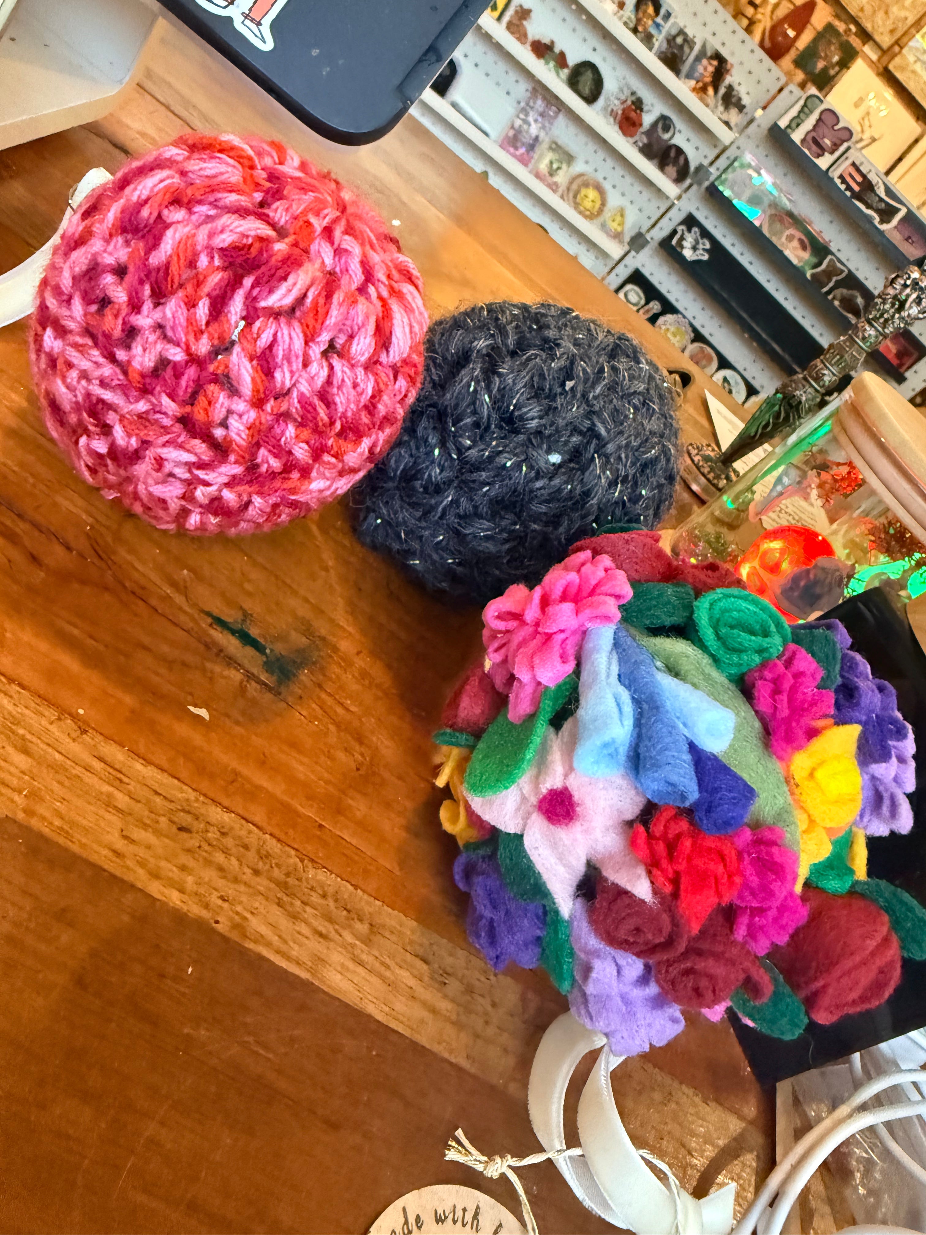 Amanda Sapata: Ornaments